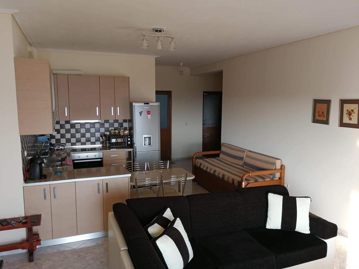 Cozy Sea Apartment ساراندا المظهر الخارجي الصورة